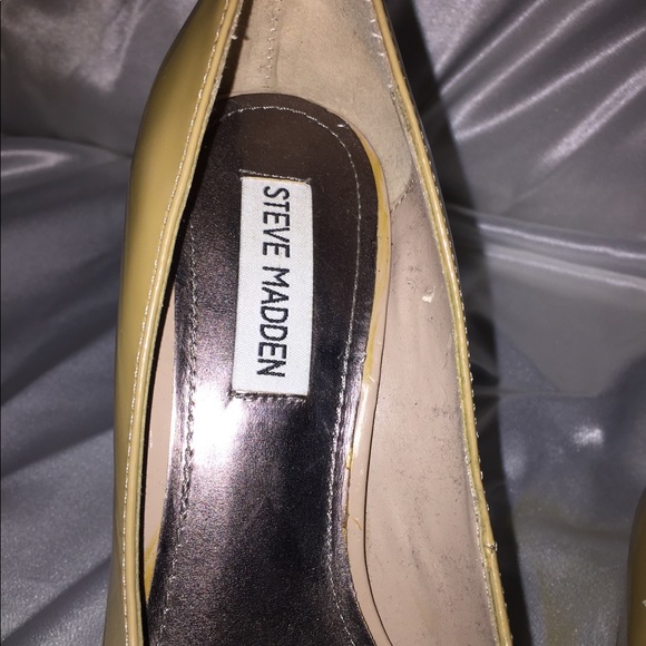 Steve Madden Heels - Picture 2 of 3